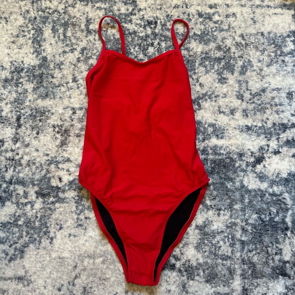 Red Jolyn NWT